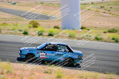 media/May-05-2024-Lucky Dog Racing (Sun) [[8a365fce5b]]/1030am-Turn 3/